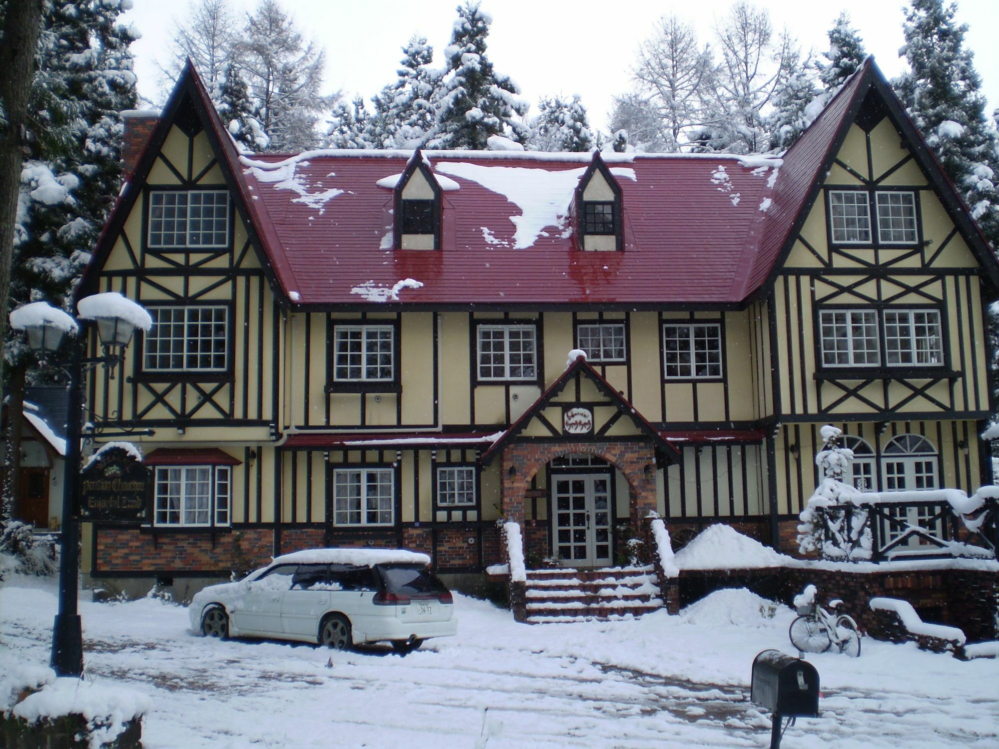白馬村 ペンション ちゃうちゃう Bed & Breakfast エクステリア 写真